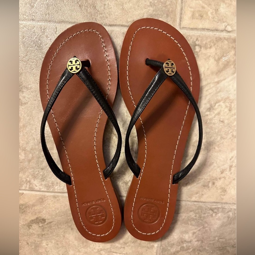 Tory Burch flip-flops size 8